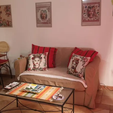 Apartment Casa Professa 1